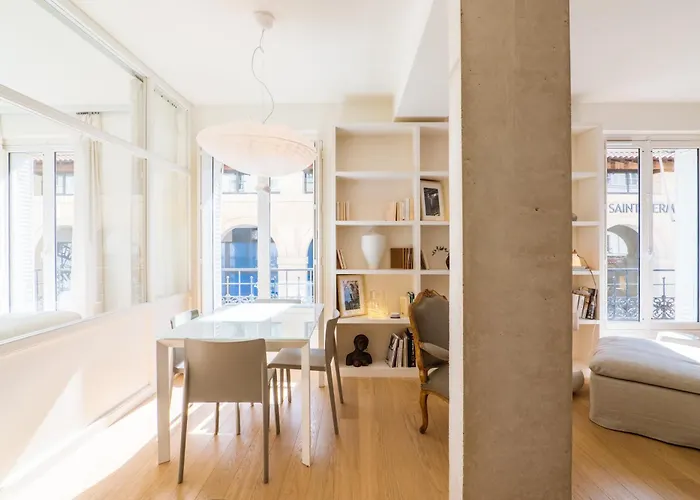 Veeve - Alabaster Bright 아파트 파리